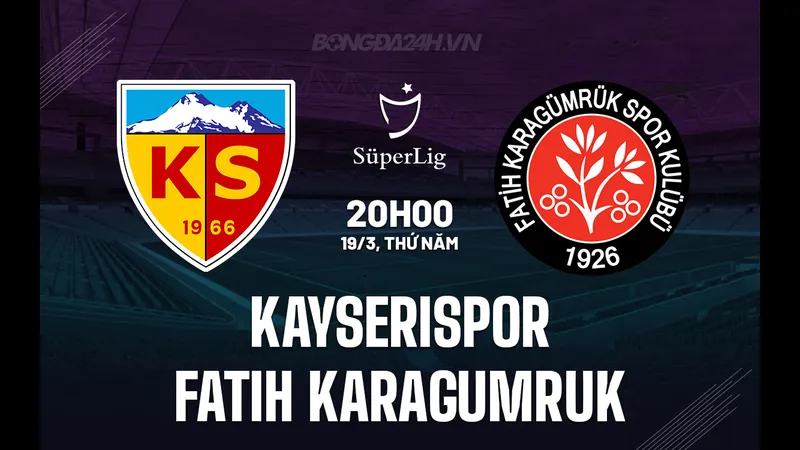 Cầu thủ Kayserispor và Fatih Karagumruk cạnh tranh quả bóng Cầu thủ Kayserispor và Fatih Karagumruk cạnh tranh quả bóng